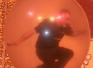 step inside balloon